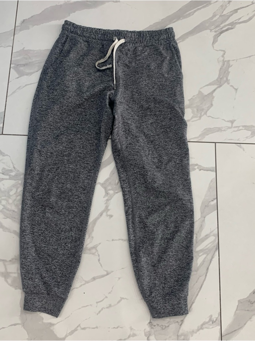 Vuori Jogger Womens XS Gray Pants Heather DreamKnit Athleisure  Tapered Stretch